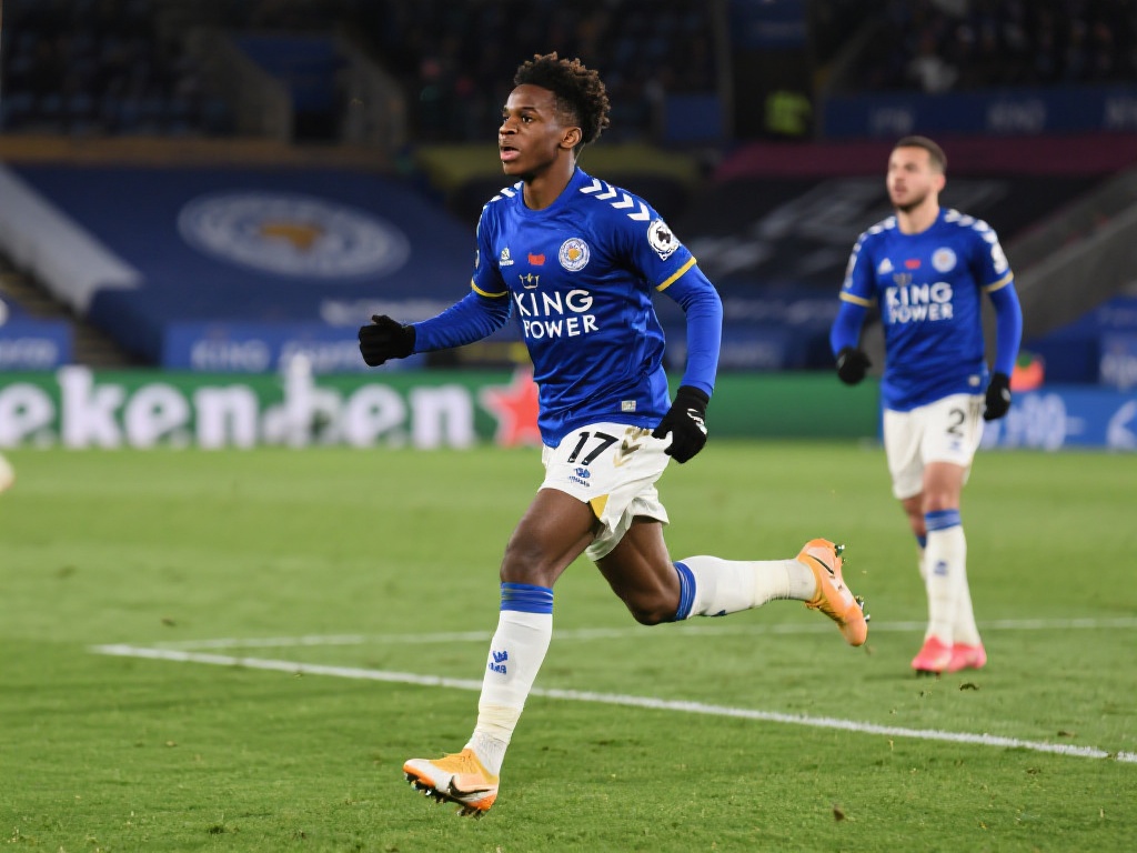 伊兰加一条龙绝杀！曼联不敌森林终结连胜